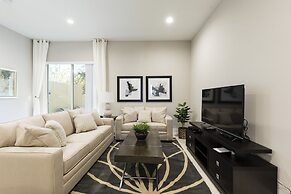 Summerville Vacation Homes by Columbia Management