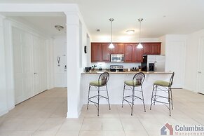 Summerville Vacation Homes by Columbia Management