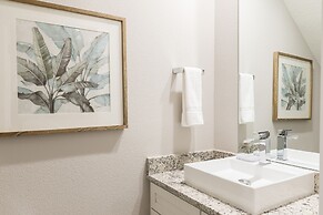 Summerville Vacation Homes by Columbia Management