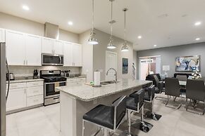 Summerville Vacation Homes by Columbia Management