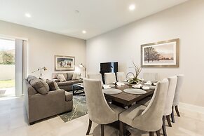 Summerville Vacation Homes by Columbia Management