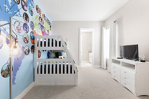 Summerville Vacation Homes by Columbia Management