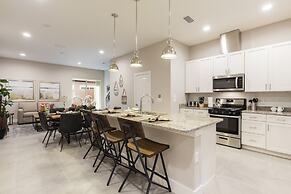 Summerville Vacation Homes by Columbia Management