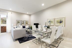 Summerville Vacation Homes by Columbia Management