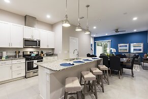 Summerville Vacation Homes by Columbia Management