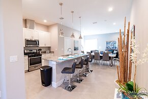 Summerville Vacation Homes by Columbia Management