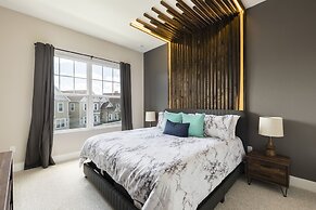 Summerville Vacation Homes by Columbia Management