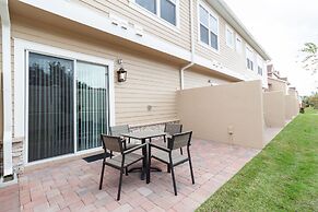 Summerville Vacation Homes by Columbia Management