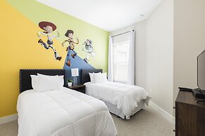 Summerville Vacation Homes by Columbia Management