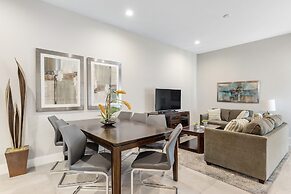 Summerville Vacation Homes by Columbia Management