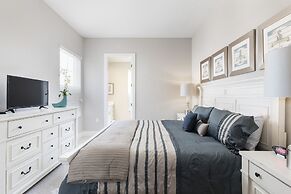 Summerville Vacation Homes by Columbia Management