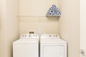 Summerville Vacation Homes by Columbia Management