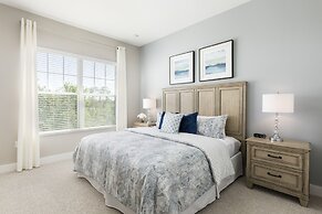 Summerville Vacation Homes by Columbia Management