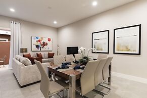 Summerville Vacation Homes by Columbia Management