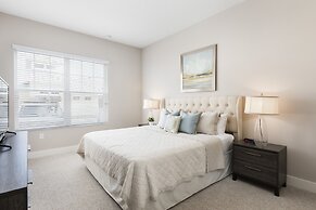 Summerville Vacation Homes by Columbia Management