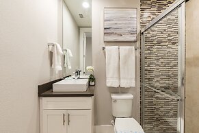 Summerville Vacation Homes by Columbia Management