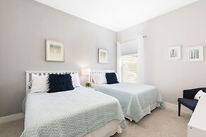 Summerville Vacation Homes by Columbia Management