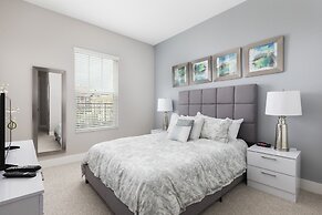 Summerville Vacation Homes by Columbia Management