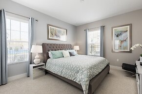 Summerville Vacation Homes by Columbia Management