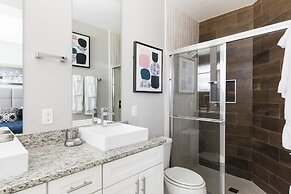 Summerville Vacation Homes by Columbia Management