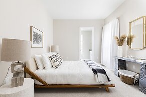 Summerville Vacation Homes by Columbia Management