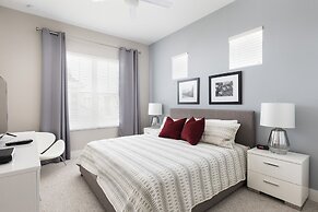 Summerville Vacation Homes by Columbia Management