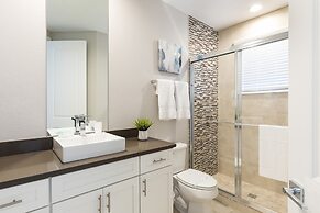 Summerville Vacation Homes by Columbia Management