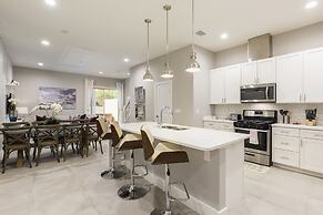 Summerville Vacation Homes by Columbia Management