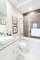 Summerville Vacation Homes by Columbia Management