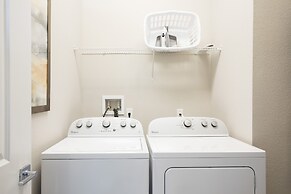 Summerville Vacation Homes by Columbia Management