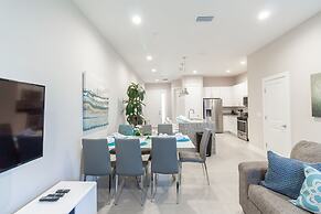 Summerville Vacation Homes by Columbia Management