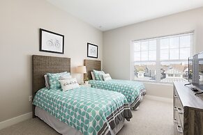 Summerville Vacation Homes by Columbia Management