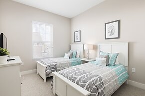 Summerville Vacation Homes by Columbia Management