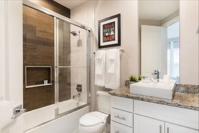 Summerville Vacation Homes by Columbia Management