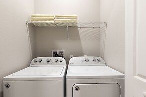 Summerville Vacation Homes by Columbia Management