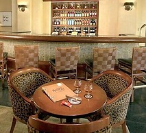 Lighthouse Pointe at Grand Lucayan