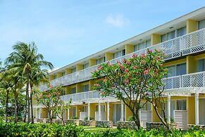 Lighthouse Pointe at Grand Lucayan