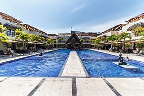 Aldea Thai with Private Pool for 6 - By Vimex