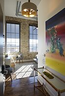 Kinn Guesthouse Bay View