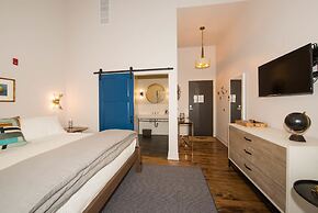 Kinn Guesthouse Bay View