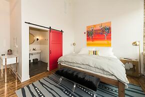 Kinn Guesthouse Bay View