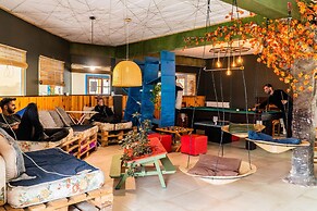 Pioneros del Valle Hostel