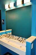 The Bunkhouse - Hostel