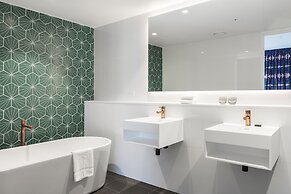 Citadines Connect Sydney Airport