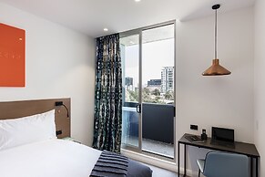 Citadines Connect Sydney Airport