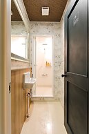 Guest House Kobe Nadeshikoya - Hostel