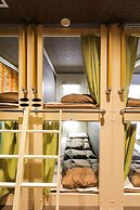 Guest House Kobe Nadeshikoya - Hostel