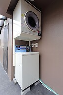 Guest House Kobe Nadeshikoya - Hostel