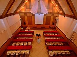 Mines View Park Hotel