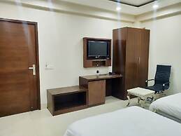 Bodhgaya Seven Inn Hotel n Restaurant